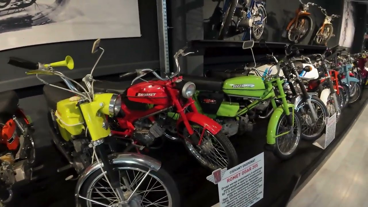 Moto PRL - @MuzeumMotoryzacjiWenaOlawa 