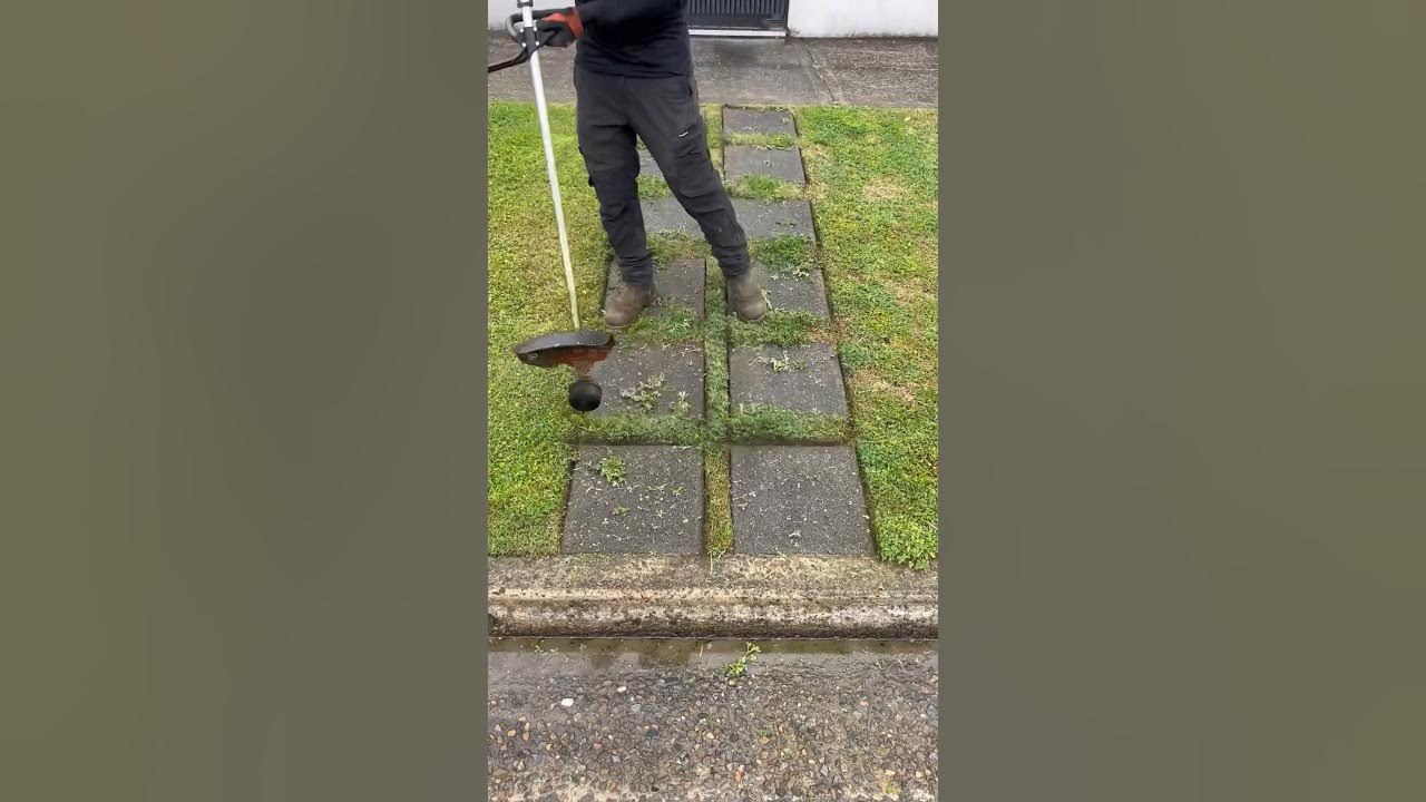 Extremely Satisfying Edges #shorts #lawncare #asmr #landscaping Extremely Satisfying Edges #shorts #lawncare #asmr #landscaping