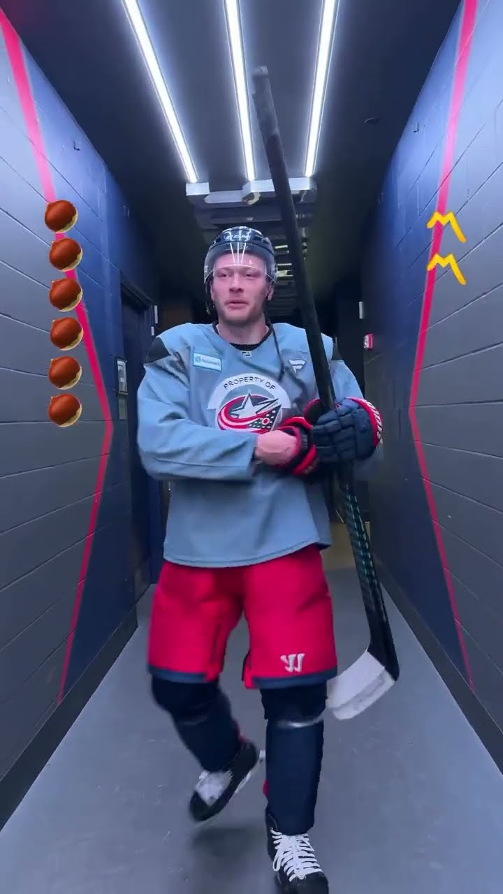 Ohio State or Michigan? ? The Columbus Blue Jackets are torn (via @bluejacketsnhl/IG)