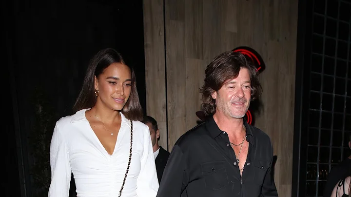 Robin Thicke and April Love Geary enjoy a date nig...