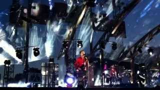 Muse - Supermassive Black Hole (@ Horse Guards Parade)