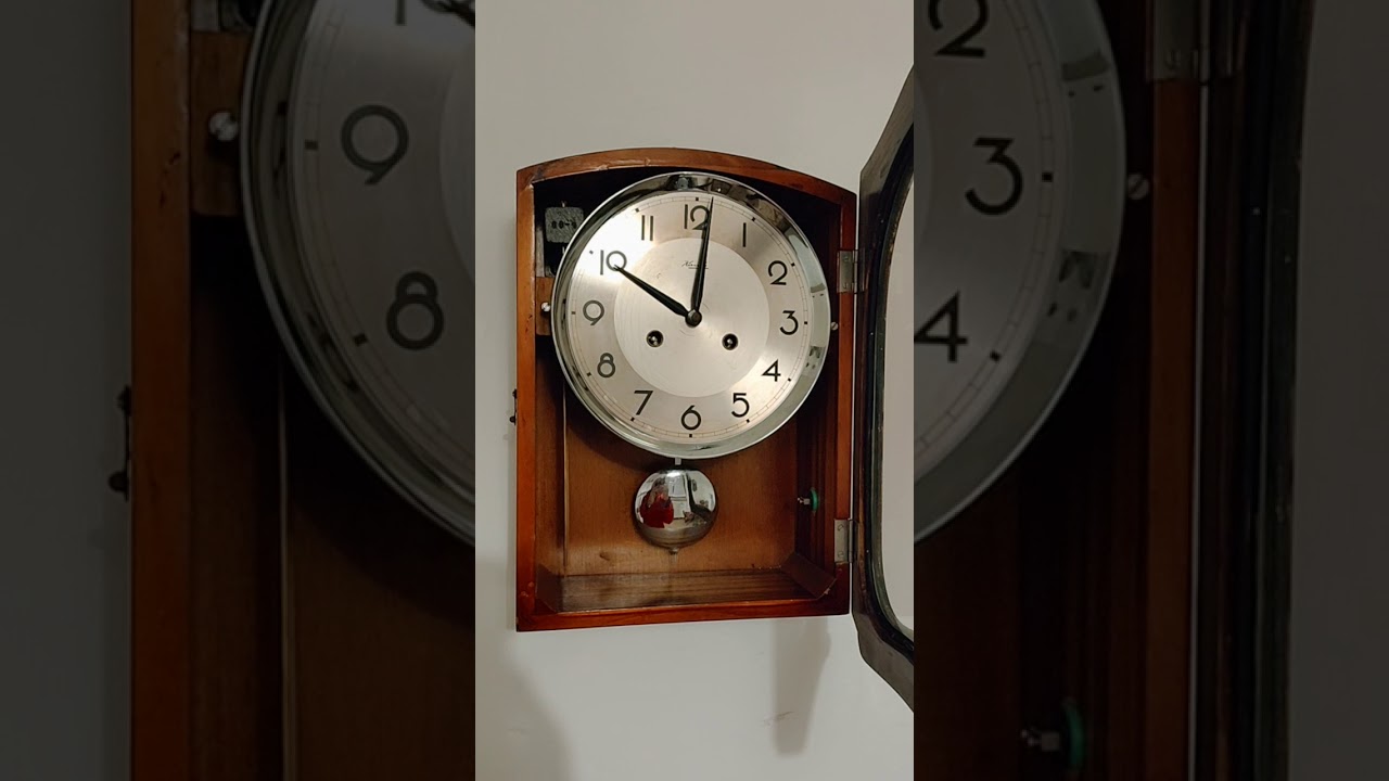 OROLOGIO A PENDOLO KIENZLE QUADRANTE JUMBO SUONO DING DONG BIM BAM - YouTube