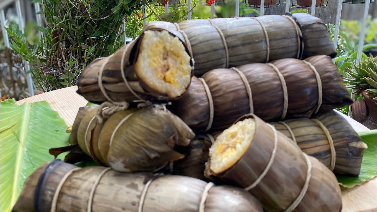 Cambodian Traditional Sticky Rice Cake stuffed with mung bean and pork ...