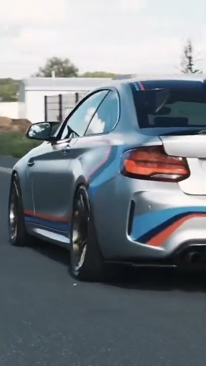 BMW GT RIDING IN MUSIC