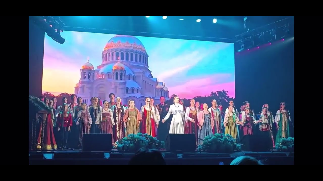 Ансамбль "Прялица", солистка Большакова Лилия - "Золотая русь" - YouTube