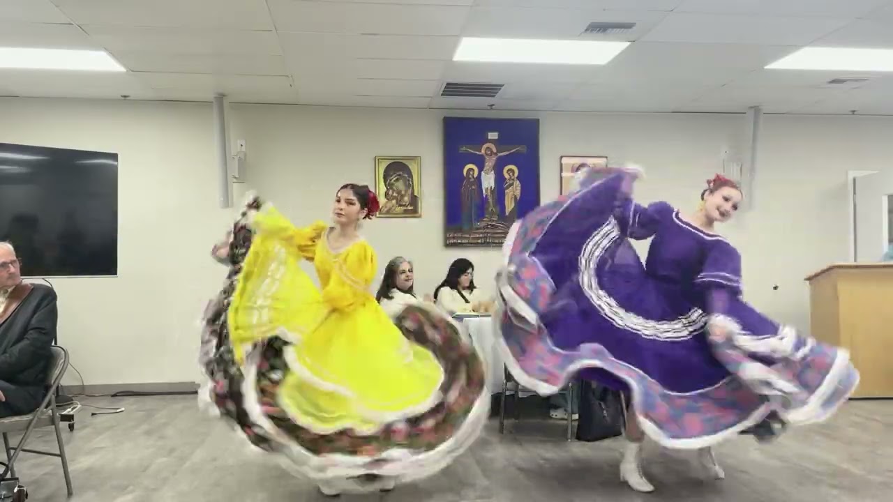 Folklorico Dance / Convivio