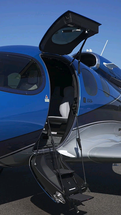 Would YOU choose the Cirrus Vision Jet to be your personal jet plane? 🛩 Let us know in the comments!