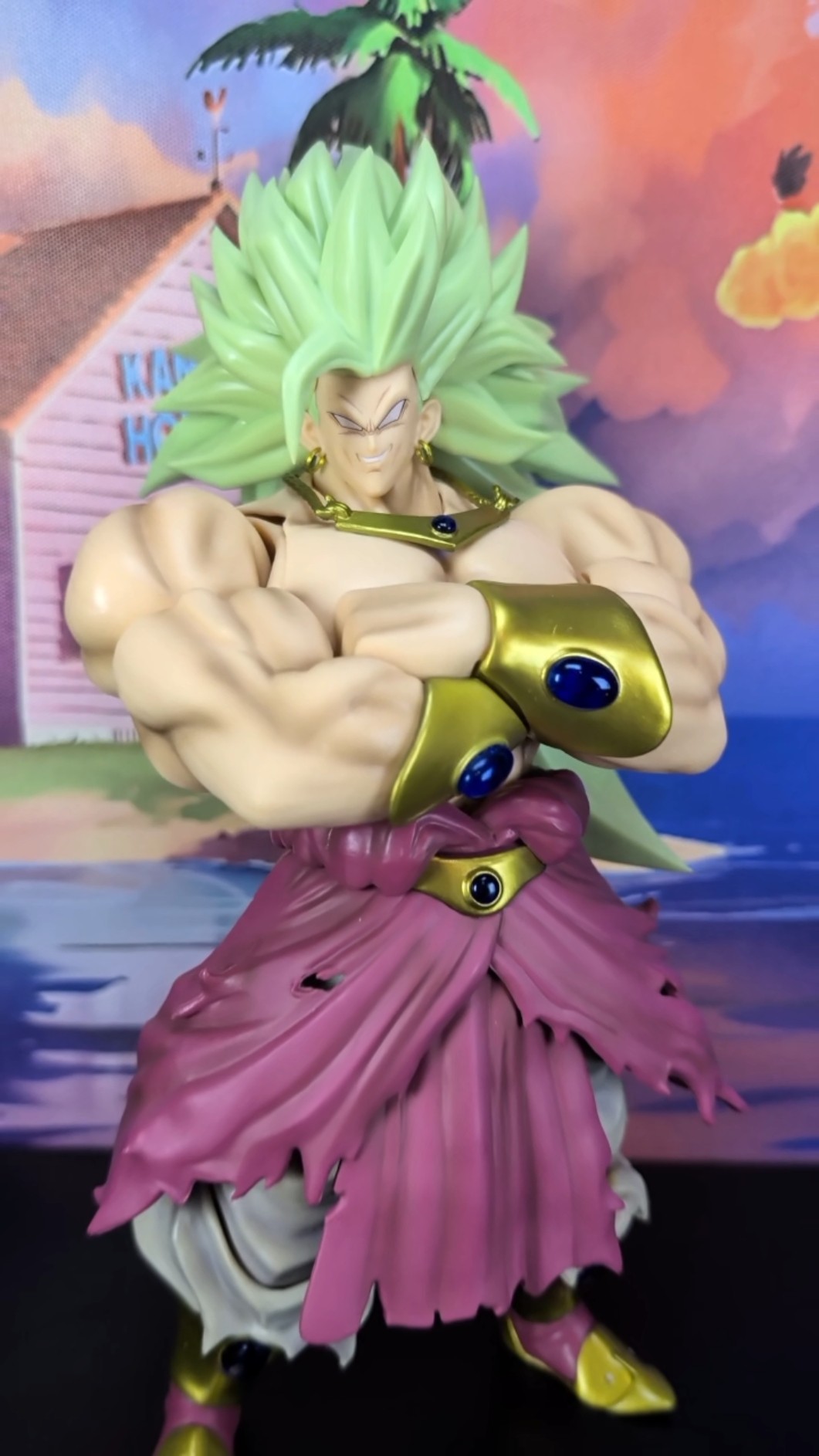 ZT toys 03B battle damaged 3rd party figuarts Broly has issues