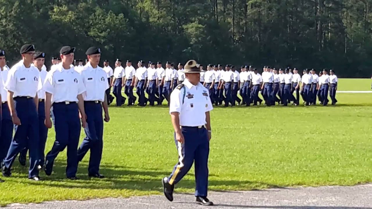 Army Graduation Pictures Army Graduation Ceremony Fort Jackson 2015