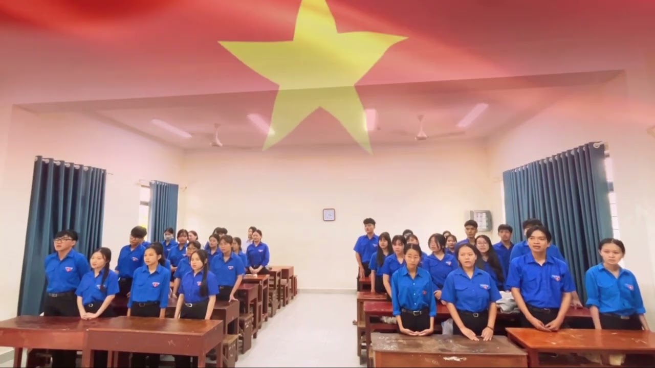 Bài dự thi: Tuyên truyền ca khúc Cách Mạng của tập thể lớp 11B7 