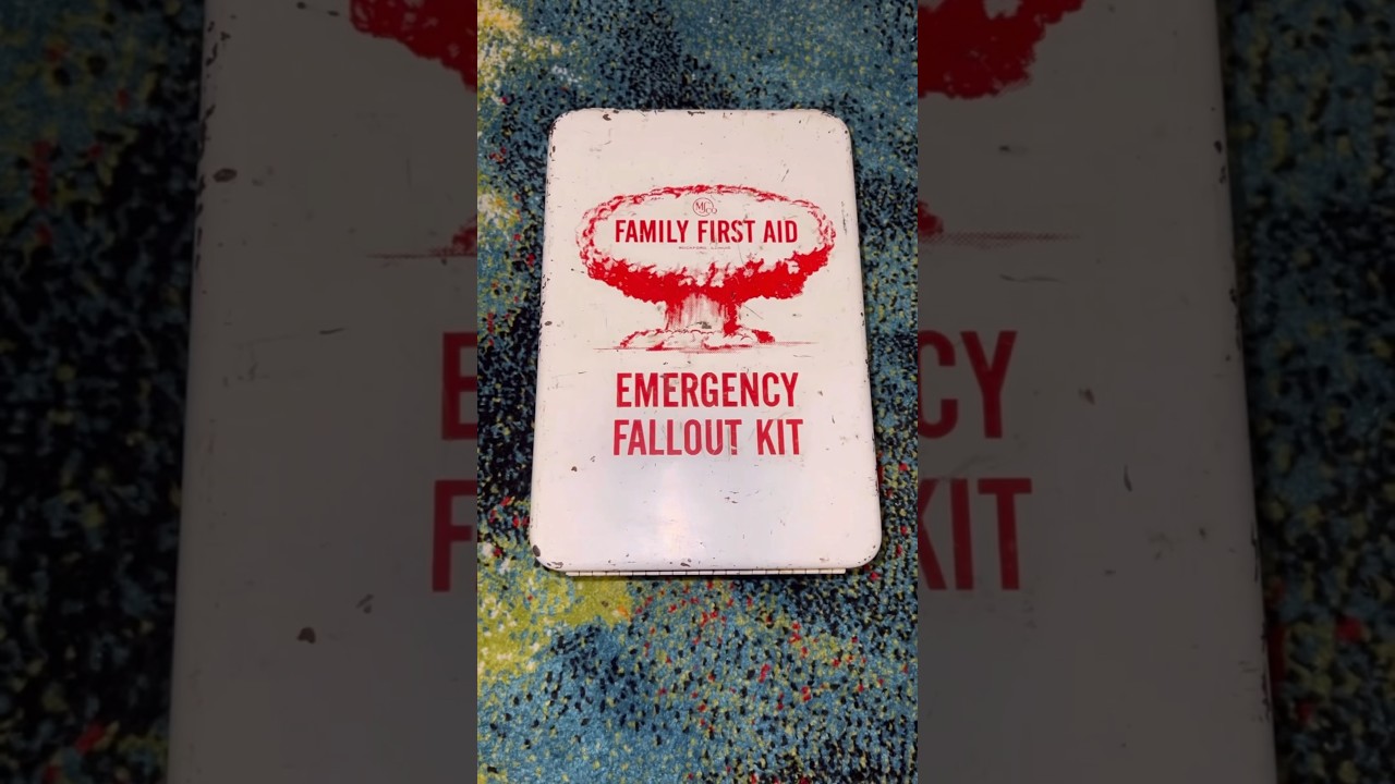 Unboxing 1950’s Fallout Shelter Med Kit ☢️