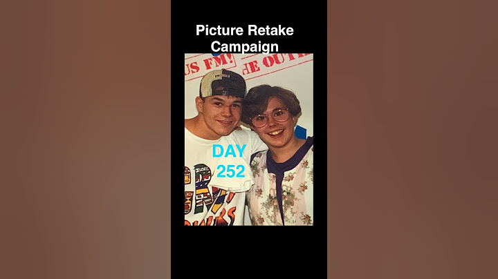 DAY 252 Mark Wahlberg Picture Retake Campaign #markwahlberg #wahlburgers