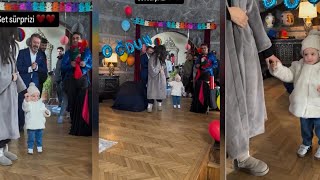 Murat Yildirim Kizi Mi̇rayin Doğum Gününü Gi̇zli̇ Bahçe Seti̇nde Kutladi