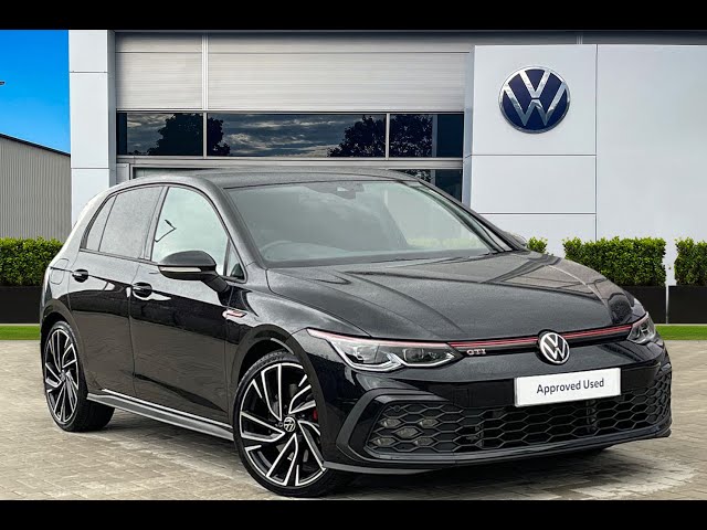 Volkswagen Golf 8 2.0 TSI DSG R 4Motion Black Style IQ.Light