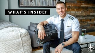 WHAT'S INSIDE AN AIRLINE PILOT'S BAG- FLYINGWITHGARRETT EP4