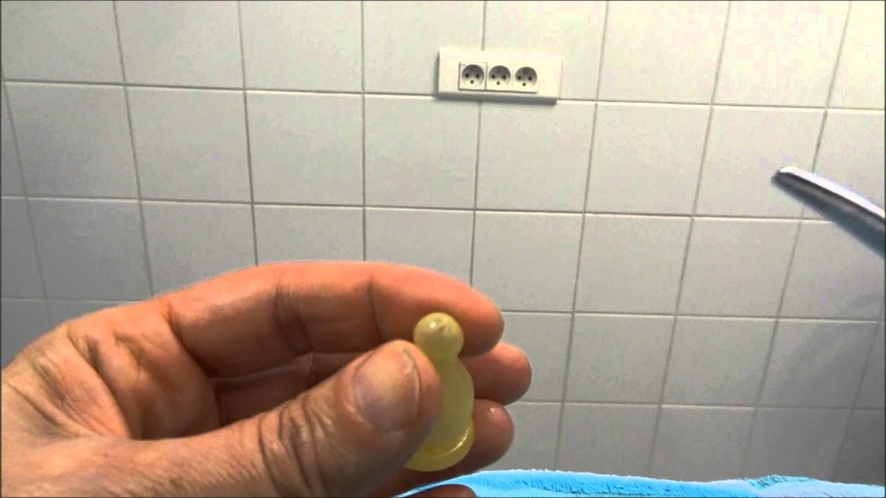 Percer La Tetine D Un Biberon Pour Chiot Ou Chaton Youtube Percer La Tetine D Un Biberon Pour Chiot Ou Chaton Youtube