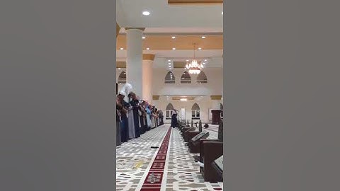 (إنا أنـزلنا إليك الكتاب بالحق لتحكم بين الناس بما أراك الله) القارئ طاهر الصميلي