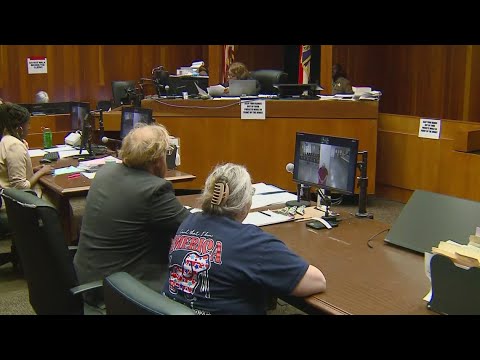Oak Ridge suspect appears in court - YouTube