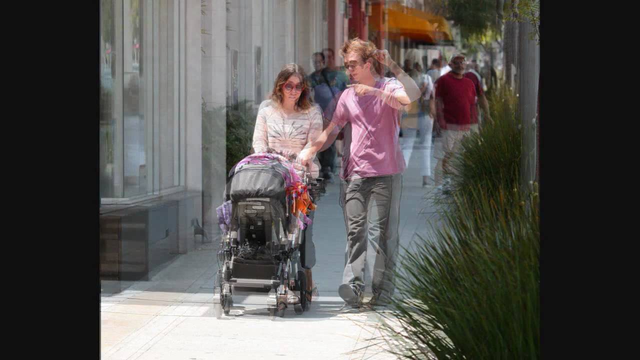 Cam Gigandet, best known for his role in Twilight, with his girlfriend and their adorable daughter