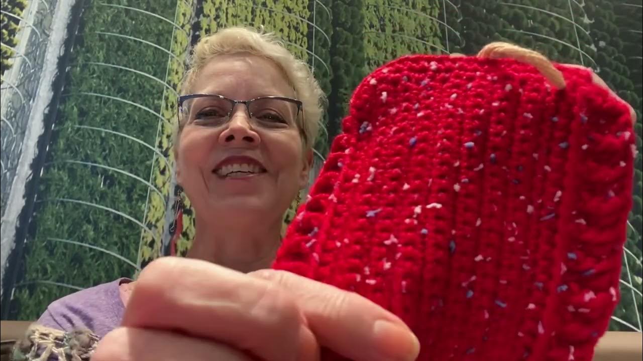 Crochet at the Dubai airport. YouTube