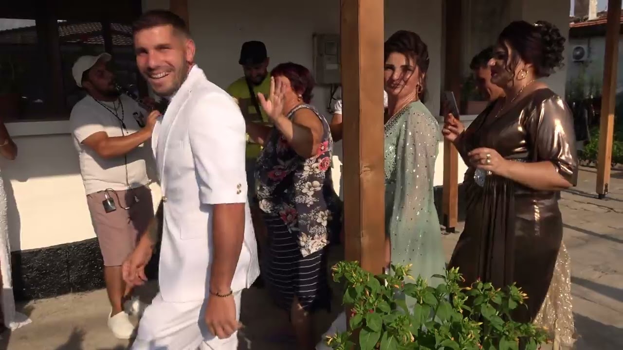 СВАТБЕНОТО- ТЪРЖЕСТВО НА СЕВИНКА И ГЮХАН СЕЛО.ТРУД