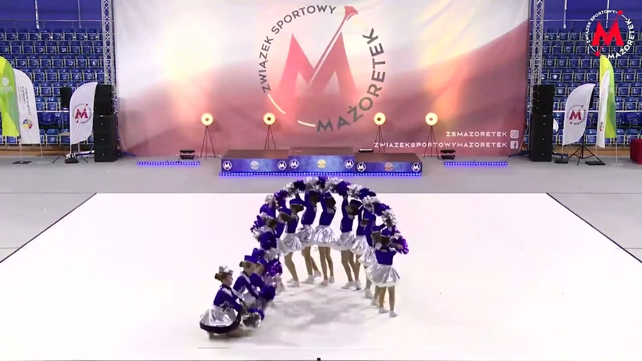 Pompon classic kadetki, Mażoretki ARVA, 2023