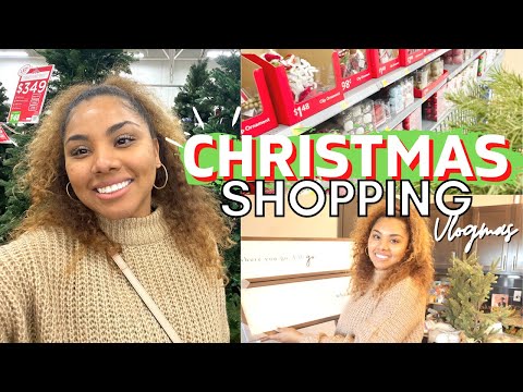 Christmas Tree Shopping + Single for the Holidays | Vlogmas 2020