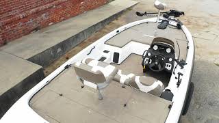 2004 Nitro NX-882 - Thayer's Marine - Norwich, CT - Call Zack Tarner at 860-887-8315