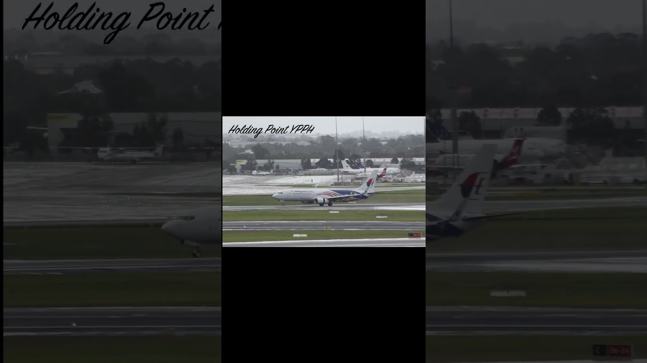 Malaysia Airlines Boeing 737-800 Arrival at Perth Airport (YPPH)