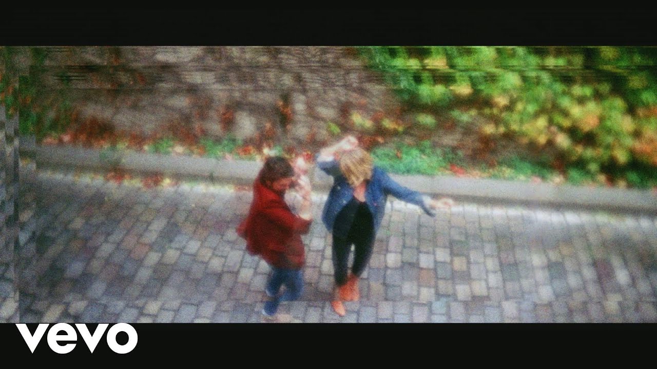 Autour de Lucie - Détache (Clip officiel)