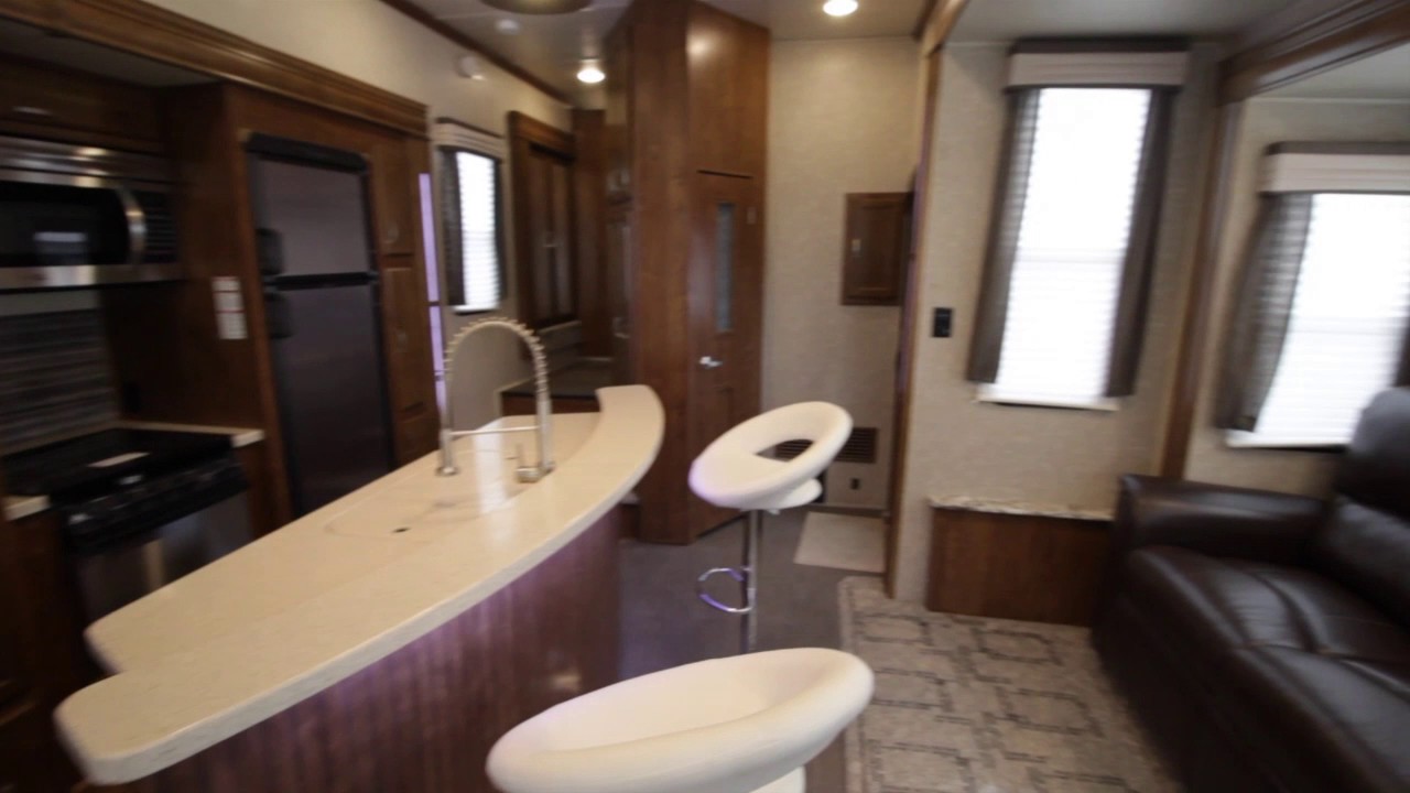 Jubilee RV Centre - Sundance 3200MVP