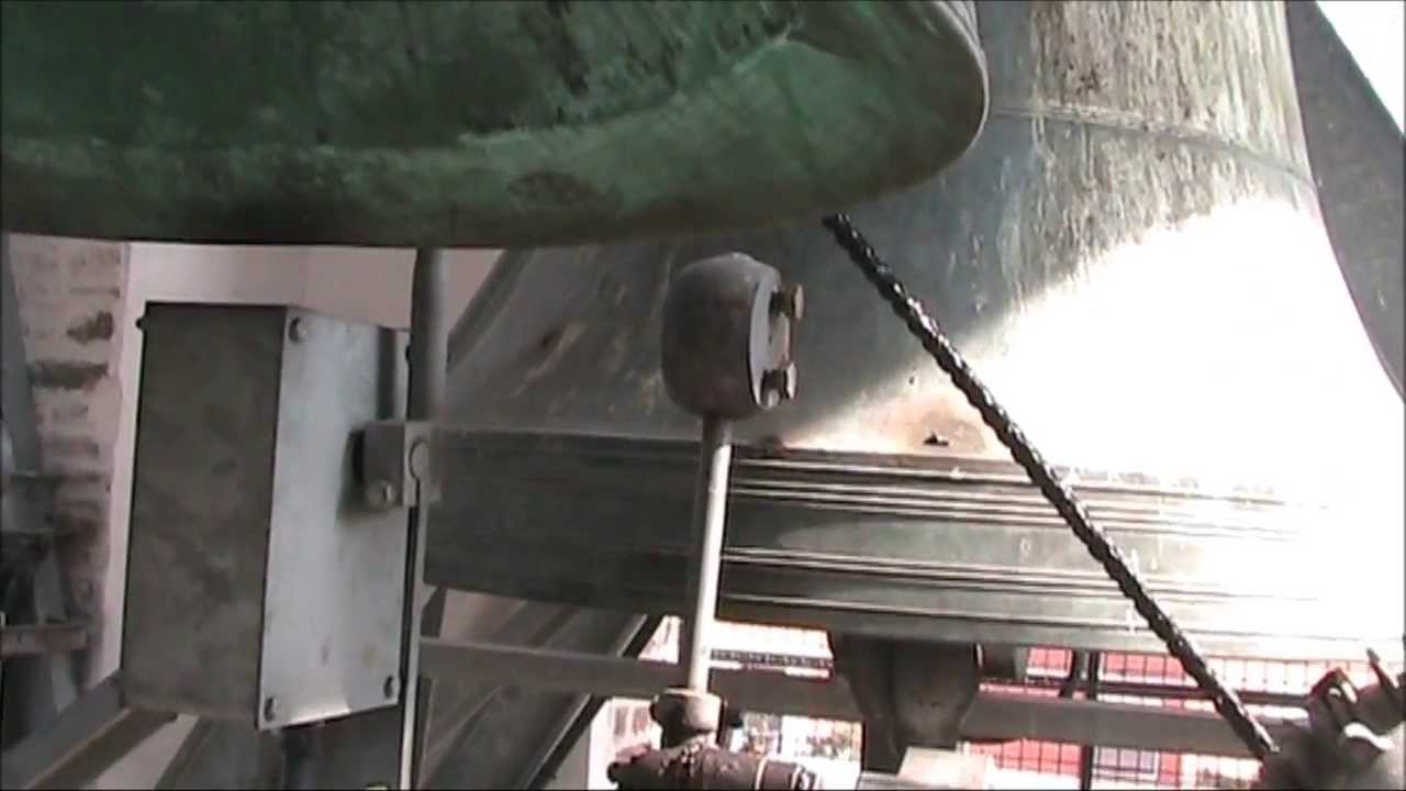 Campane del Duomo dei SS.Croce e Michele Arcangelo in Bastia Umbra (PG) (05) v.156