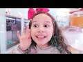 CRIANÇAS NA LOJA DE DOCES DE FRUTAS - Valentina Unigirl Ft  FamilyFun5