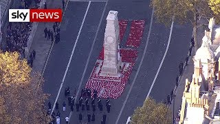 armistice 100 uk falls silent to remember the fallen