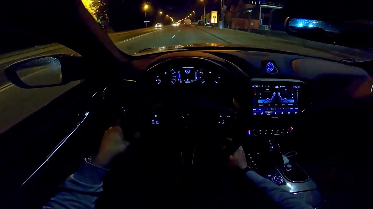 2021 Maserati Ghibli S Q4 (430PS) POV Night Drive (280kmh) + Autobahn Top Speed