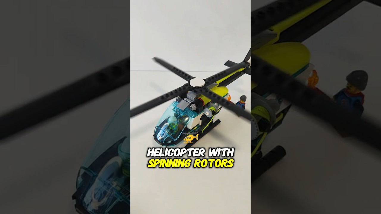 LEGO – Rescue Helicopter Cockpit & Full Spin 🚁 - 60405 