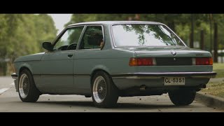 BMW e21 - Blue Line