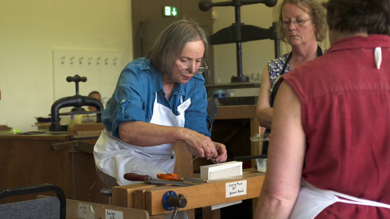 Angela Sutton teaches bookbinding - YouTube