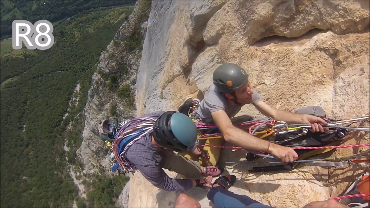 Devil's Hooks à Presles