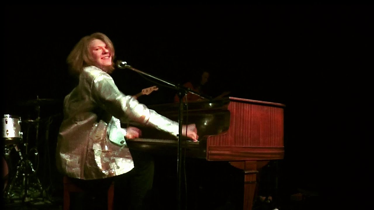 Good Golly Miss Molly LIVE (improved quality) YouTube