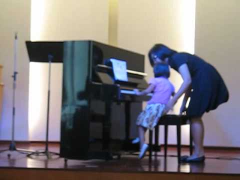 ไอซ์-ฮิม-เหวยโชว์เปียโน.flv