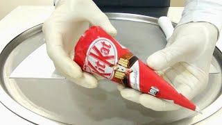 Kit Kat ice cream ice cream rolls street food chef ice cream rolls - ايس كريم رولز ب ايسكريم الكتكات