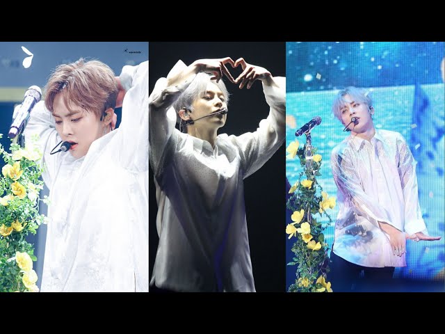 Don't Go - Xiumin 'LIVE MAGICAL CIRCUS 2019 Concert at Saitama' EXO-CBX class=