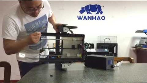 Wanhao Duplicator i3v2.1 adding rubber feet