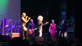 Cyndi Lauper & Bebe Rexha “I drove all night” NYC 2018