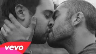 Safe in My Hands( Mix Official Music Video Gay)