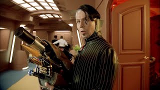 Zorg seeks the stones - The Fifth Element (1997) HD