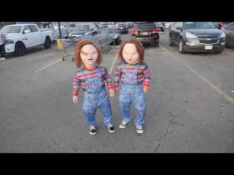 chucky|-prank-in-street-wf