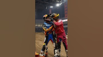 Things are getting heated at @enduro_cross 😳 And this is just night one! 🎥 @paul_vitale721 #twmx