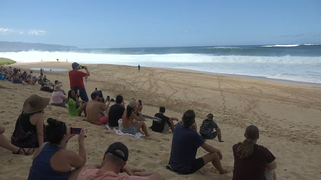 As massive swells hit Oahu's North Shore, Ocean Safety makes 15 rescues YouTube